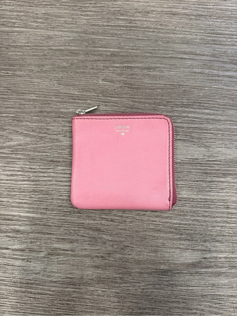 Fossil Pink ZIP-Around Leather Wallet